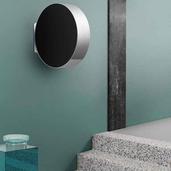 Bang & Olufsen BeoSound Edge prenosni Bluetooth zvočnik, srebrn - Image 6