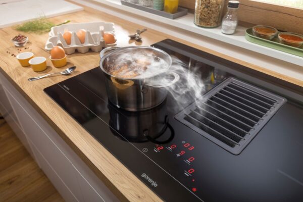 Gorenje HET949BSC indukcijska kuhalna plošča z napo - Set