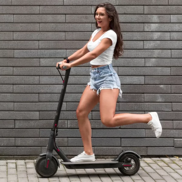 Električni skiro TREVI Velociptor NRG ES86W, 8.5'', zložljiv, LED osvetlitev, LED prikazovalnik, do 25 km/h, 350W motor, baterija 36V 7.5Ah, do 125kg, črn - Image 9