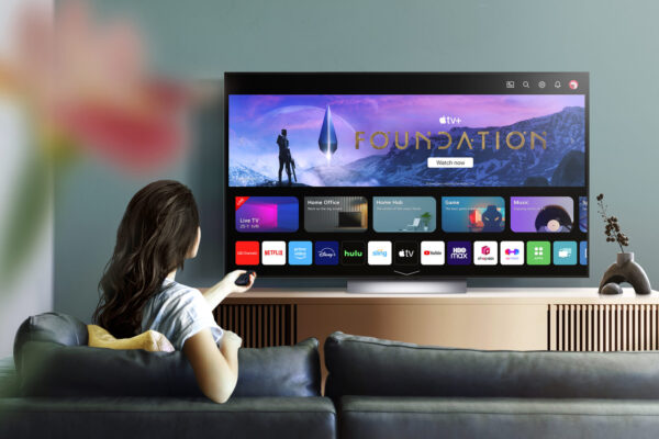 LG OLED65C37LA 4K UHD Smart TV model 2023, dvojni tuner, črna - Image 9