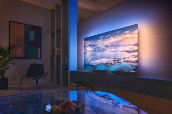 Philips 55OLED818/12 OLED 4K Ambilight TV - Image 4
