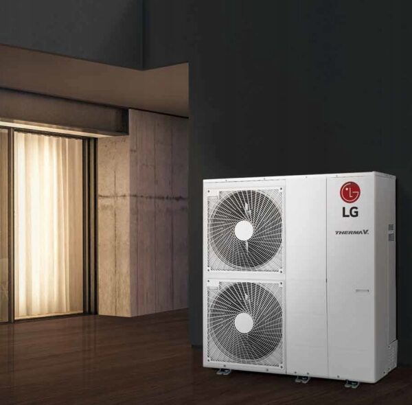 LG Therma V Monoblok S HM143MR.U34 – 14 kW toplotna črpalka zrak/voda z montažo z bojlerjem - Image 3