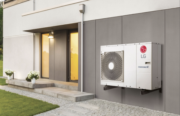 LG toplotna črpalka split R32 IWT z vgrajenim bojlerjem HN0913T.NK0 + HU091MR.U44 (9kW) - Image 3