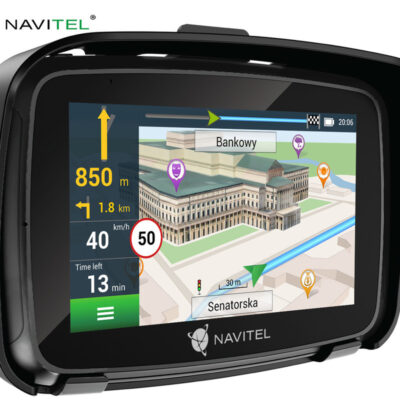 NAVITEL G590 MOTO navigacija GPS, za motoriste, 5″ zaslon, baterija, Bluetooth, IP66 vodoodpornost, nameščeni zemljevidi, naprstnik, črna