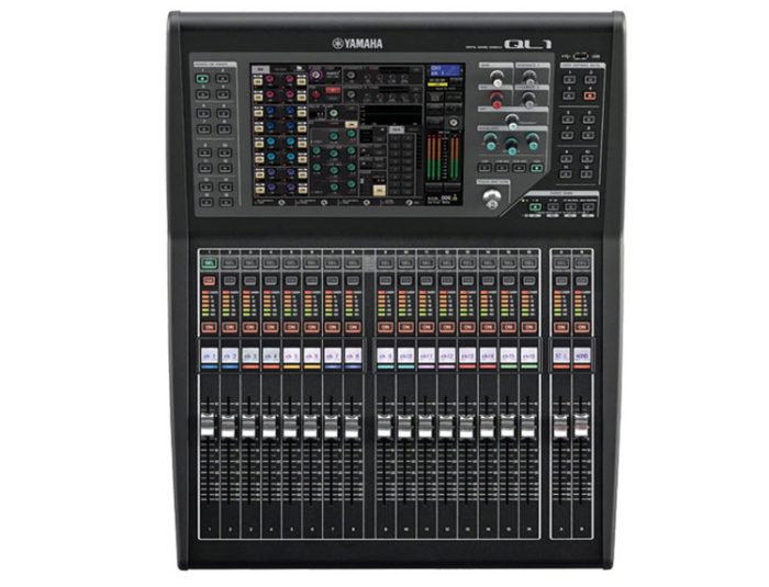 Yamaha QL1 Digitalna mešalna miza
